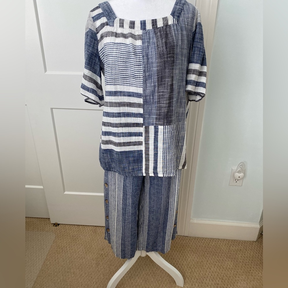 J. Jill Pants & Top Set